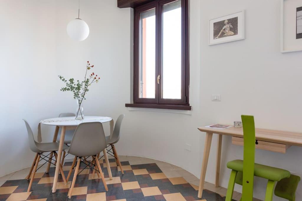 מילאנו Big Bright Cozy Studio Apartment In Nolo Near Mm1 מראה חיצוני תמונה